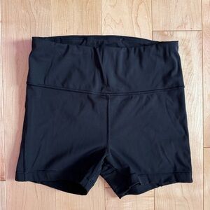 Athleta Ultimate 3” Short, Black, Adult XS
